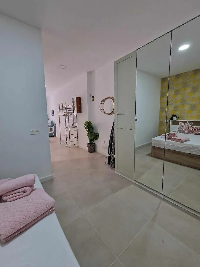 Moderno Apartamento 1 Junto A Calle Marmoles Apartment Malaga Spain